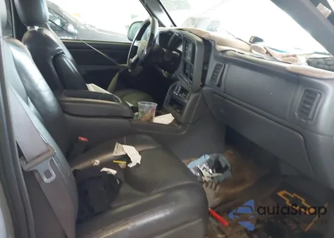 2003 Chevrolet Avalanche 1500 z USA, uszkodzony, nr VIN 3GNEC13T63G200848